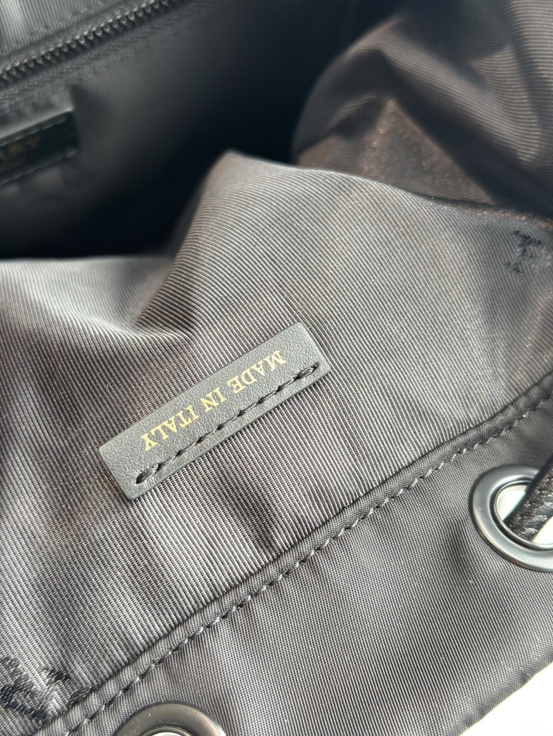 Bv*b*rry backpacks